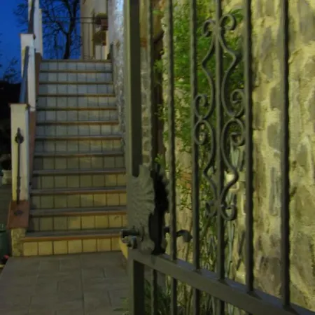 Oda ve Kahvaltı Puesta De Sol 3*