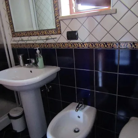 Oda ve Kahvaltı Puesta De Sol