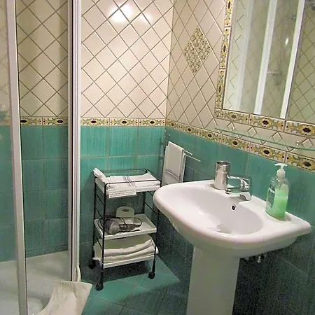 Bed & Breakfast Puesta De Sol 3*